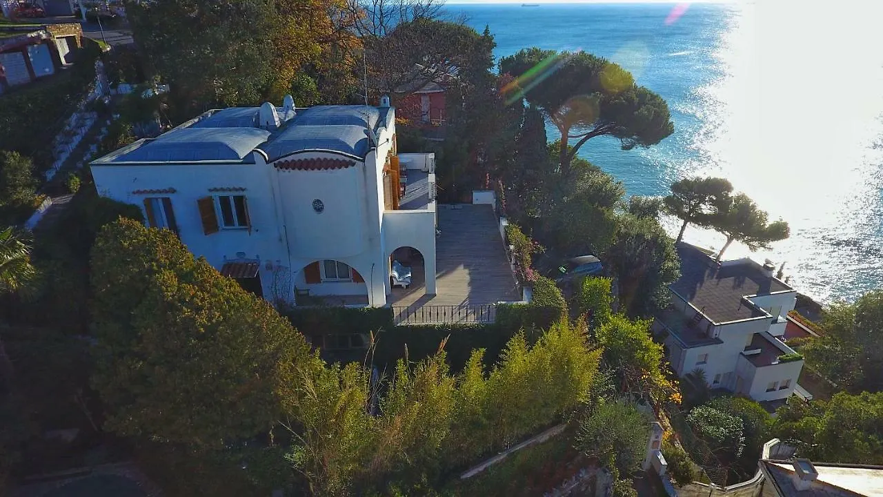Villa Eliodora - Due Appartamenti Arenzano Ferienhaus